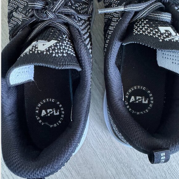APL Men's TechLoom Pro X Running Shoe Size US 9 Limited Edition. Good condition. - Picture 7 of 11